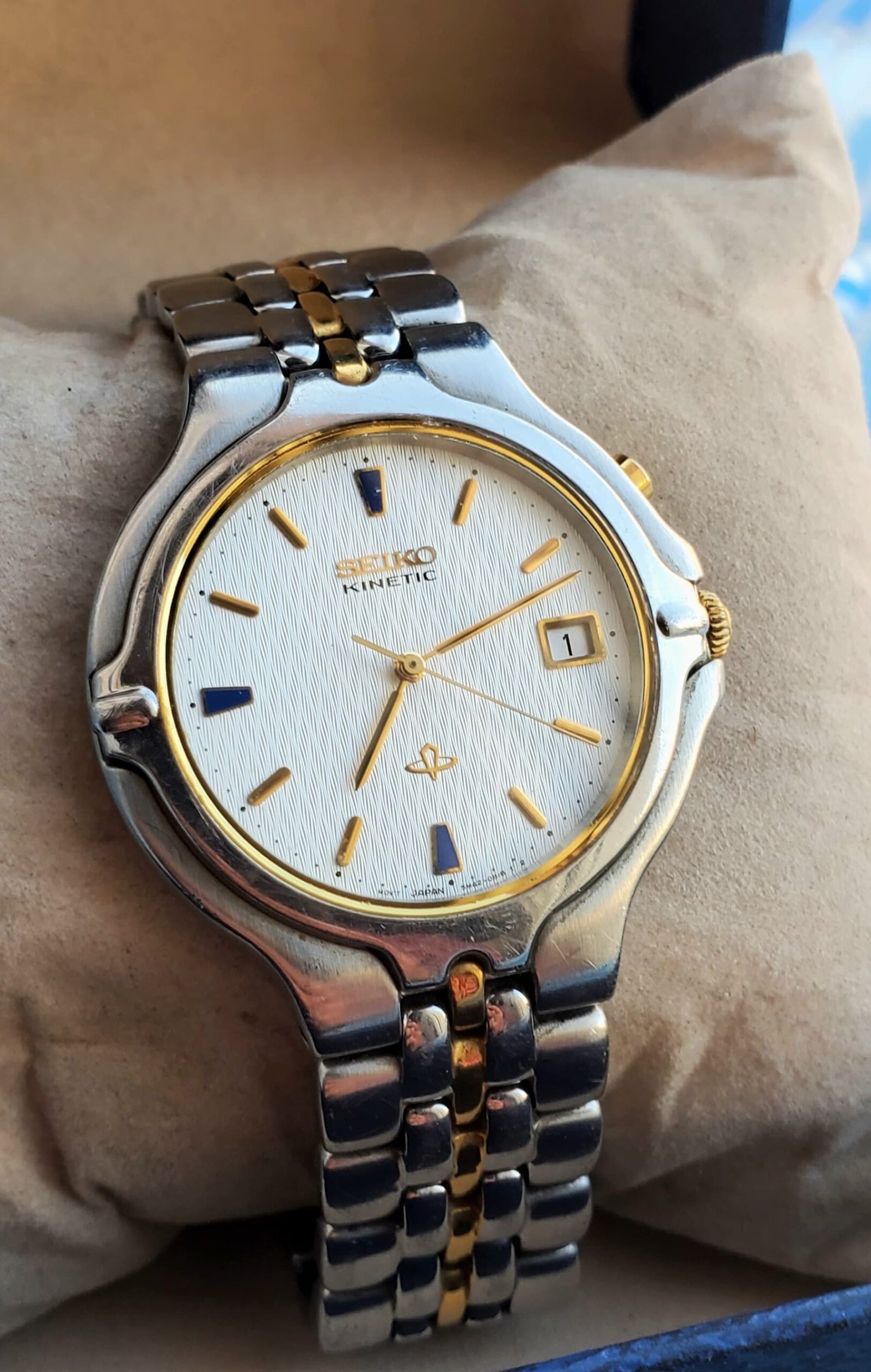 WhatsApp Image 2025-04-07 at 5.35.58 PM Rare SEIKO KINETIC PRESAGE Watch Quartz & Automatic Japan 80s Mens(USED) - Image 1