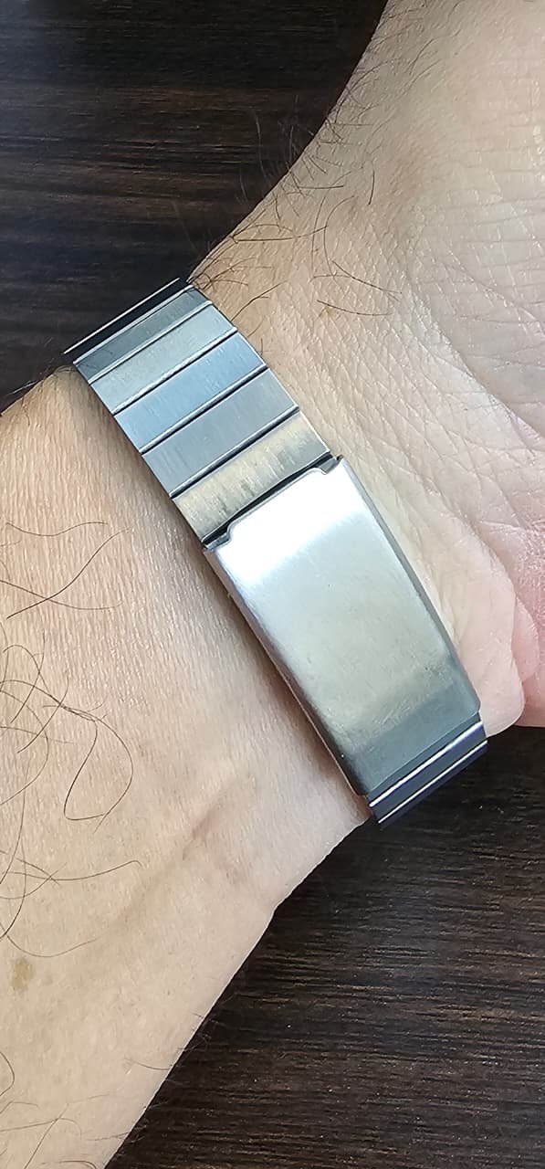 WhatsApp Image 2025-09-14 at 1.39.16 PM Vintage Camy Automatic 2836 ETA Caliber 25-Jewels Silver Dial Switzerland made Men’s watch (Used) - Image 3