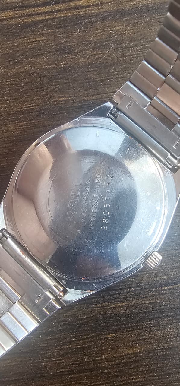 WhatsApp Image 2025-09-14 at 11.34.30 AM (1) Vintage Rado Voyger 1970s Automatic 🇨🇠Switzerland Made Men’s Watch (Used) - Image 4