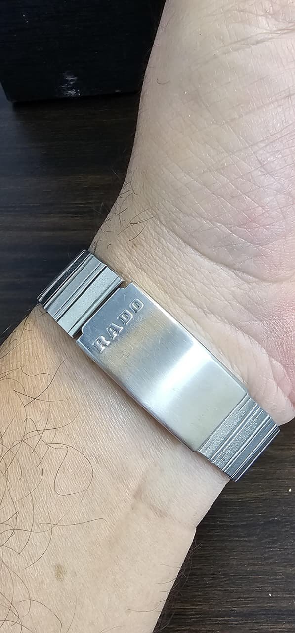 WhatsApp Image 2025-09-14 at 12.22.27 PM Vintage Rado Voyger 1970s Automatic 🇨🇠Switzerland Made Men’s Watch (Used) - Image 3