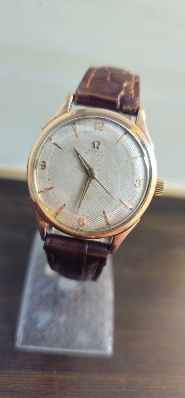 WhatsApp Image 2025-10-09 at 4.22.29 PM Fantastic condition 1960s " Omega Automatic" 354 Caliber 17-Jewels 14k Gold Plated Switzerland 🇨🇠made Men's watch(Used) - Image 1