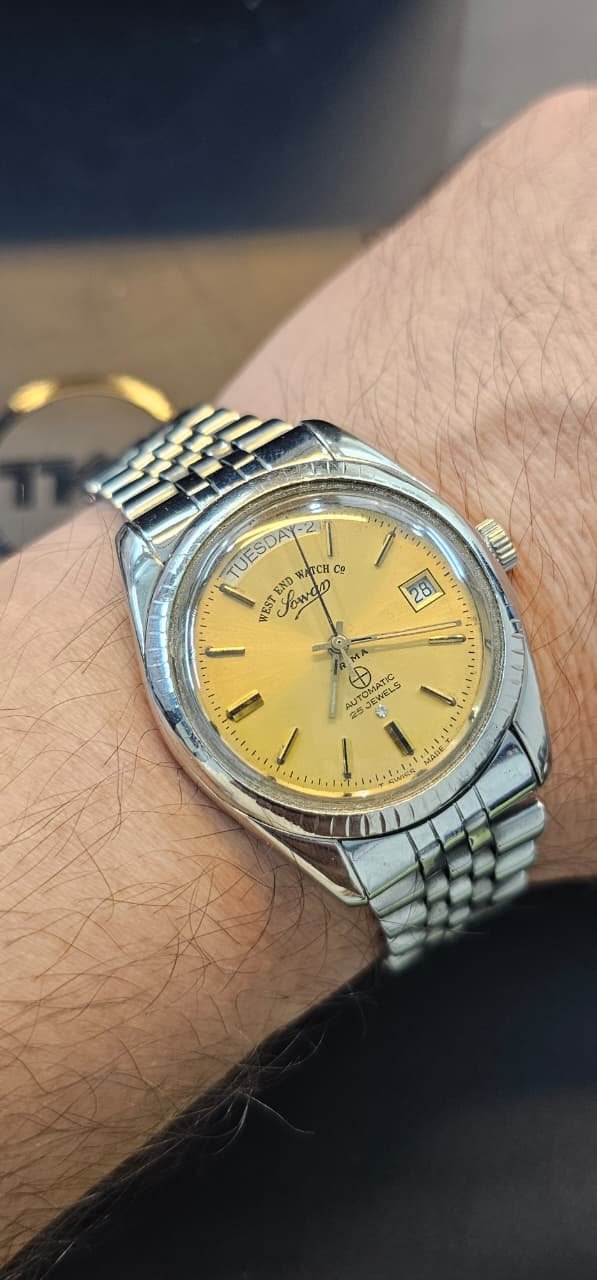 WhatsApp Image 2025-10-10 at 1.57.38 PM Vintage West end watch Co “President” Automatic 2836-2 caliber Switzerland 🇨🇭 made 25-jewels Men’s watch (USED) - Image 2