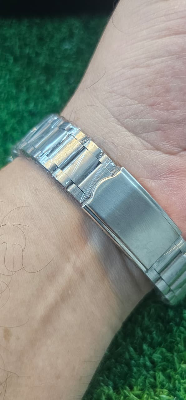 WhatsApp Image 2025-10-18 at 6.07.07 PM (1) Orient Men's 'SK Diver Retro' Japanese Automatic Sports Watch(USED) - Image 3