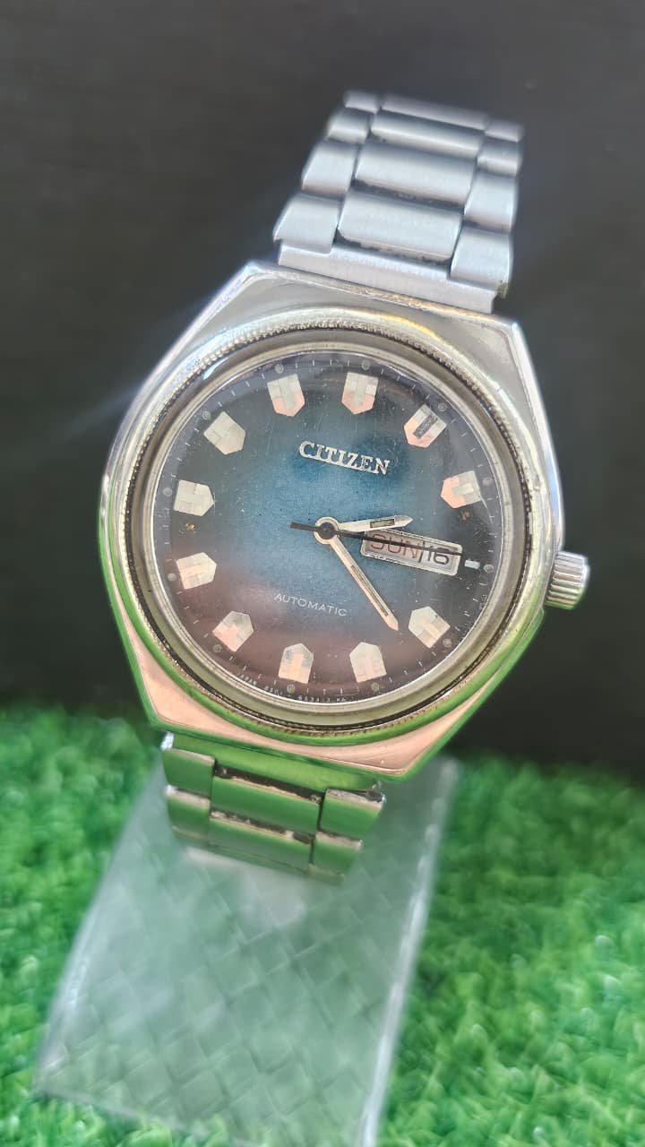 WhatsApp Image 2025-11-16 at 4.02.10 PM Vintage 1970s Citizen Automatic 8200 caliber 21-jewels japan made watch for Men’s(Used) - Image 1