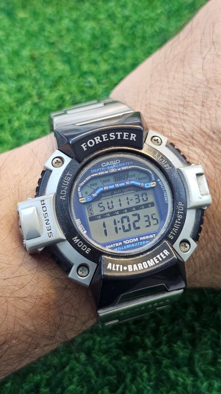 WhatsApp Image 2025-12-01 at 5.51.17 PM Vintage Casio Marine Gear MRT-200 also sometimes referred to as a Casio Forester (Used) - Image 2