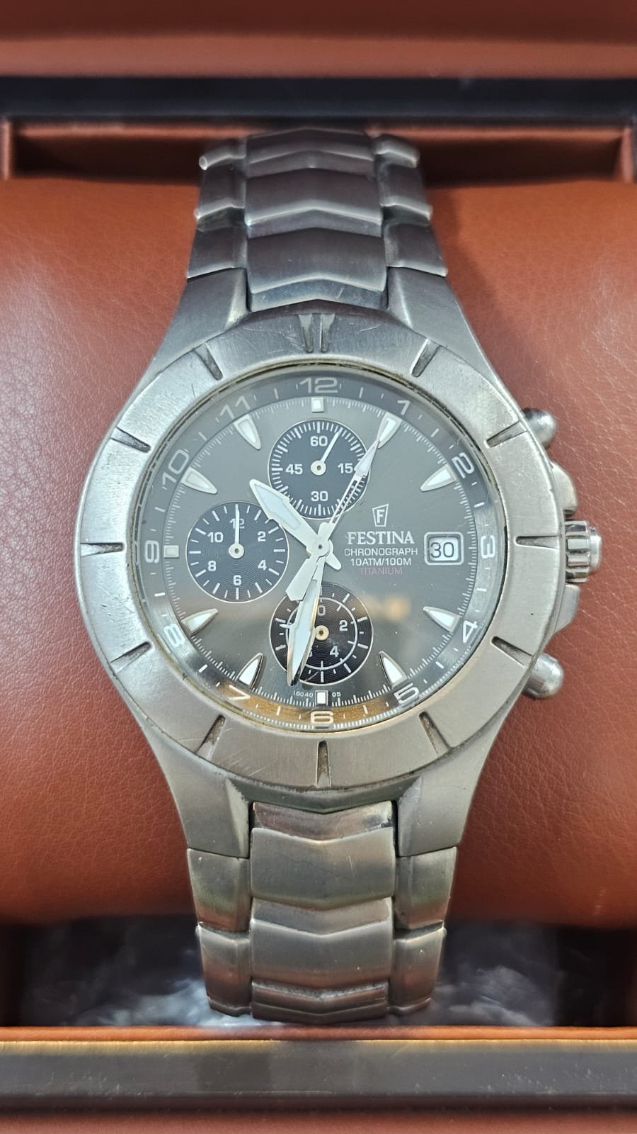 WhatsApp Image 2025-12-01 at 5.54.34 PM Festina Chronograph Quartz Titanium men's F16040/4 watch Japan made (Used) - Image 1