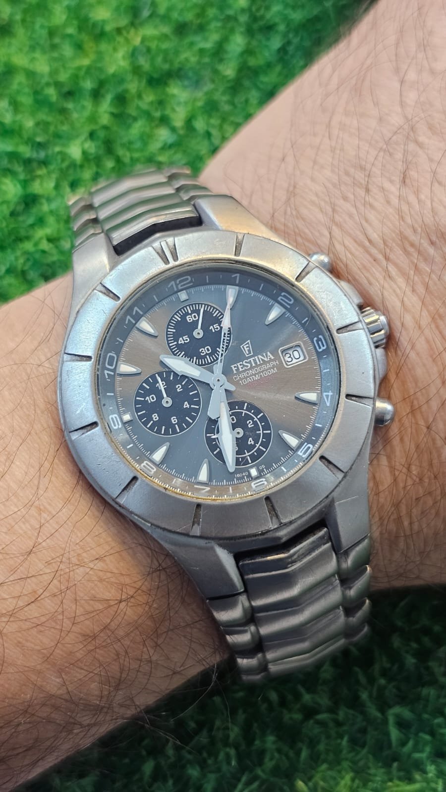 WhatsApp Image 2025-12-01 at 5.54.35 PM (1) Festina Chronograph Quartz Titanium men's F16040/4 watch Japan made (Used) - Image 2