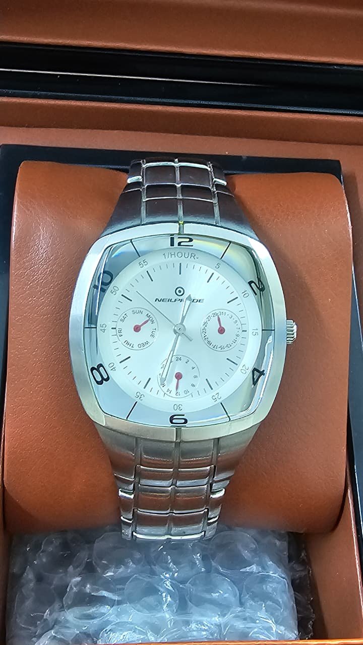 WhatsApp Image 2025-12-01 at 8.27.20 PM NEILPERDE Japanese Quartz sports watch for Men's (Used) - Image 1