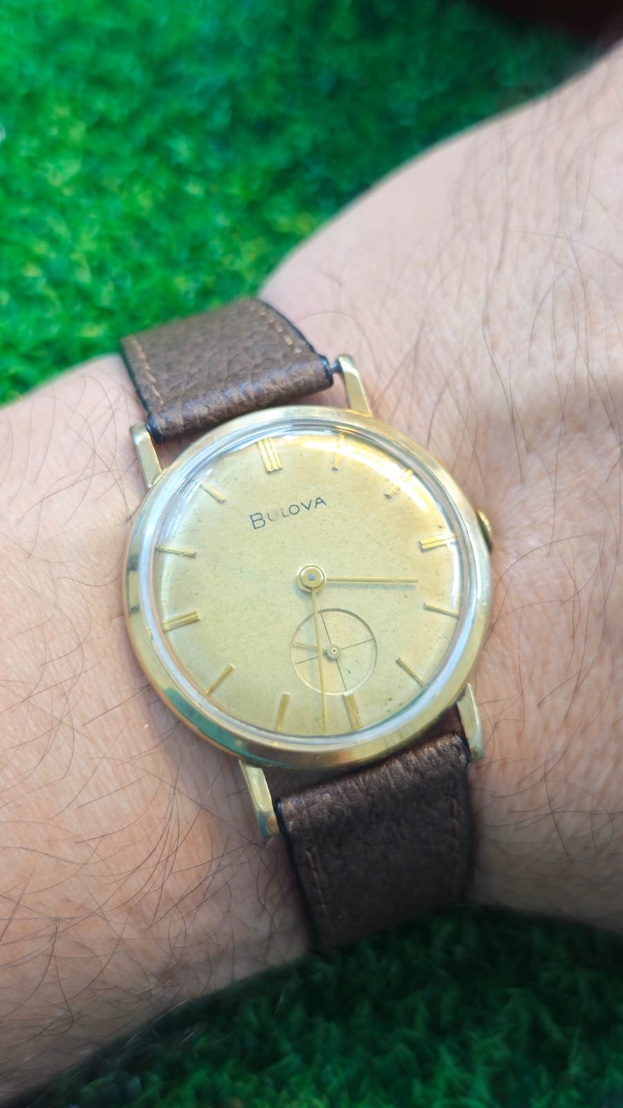 WhatsApp Image 2025-12-19 at 1.35.44 PM (1) 🇨ðŸ‡BULOVA L6 Manual Wind 10K Rolled Gold🇨🇠- Image 2