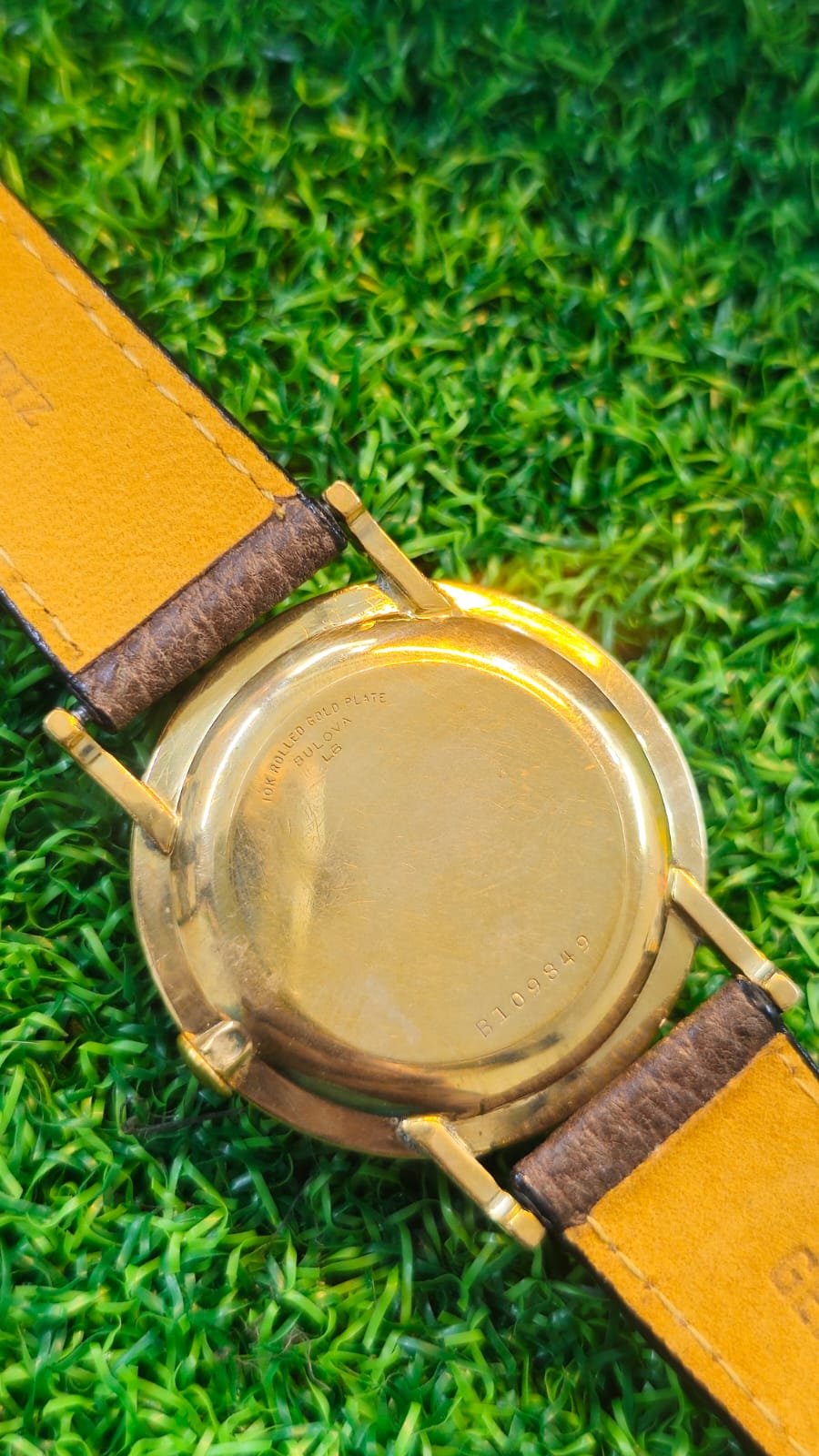 WhatsApp Image 2025-12-19 at 1.35.44 PM 🇨ðŸ‡BULOVA L6 Manual Wind 10K Rolled Gold🇨🇠- Image 4