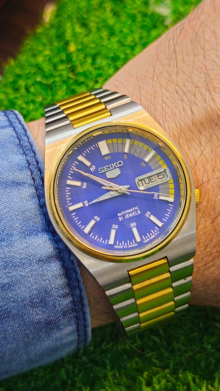 WhatsApp Image 2025-12-26 at 12.52.22 PM Seiko 5 Automatic 7s26 Caliber 21-Jewels Japan made Men’s watch (Used) - Image 2