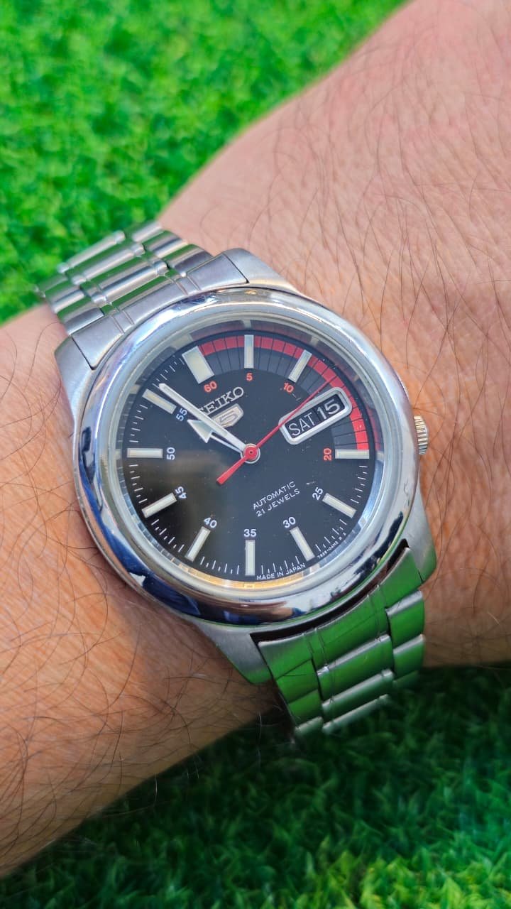 WhatsApp Image 2026-01-14 at 1.08.30 PM Seiko 5 Automatic 7s26 caliber 21-jewels japan made watch for Men's (Used) - Image 2