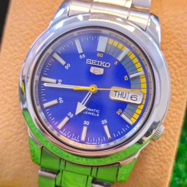 Seiko 5 Automatic 7s26 caliber 21-jewels japan made watch for Men's (Used)