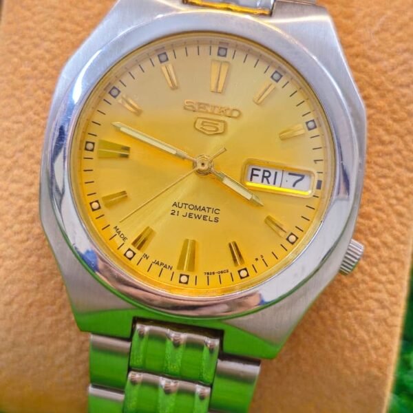 Seiko 5 Automatic 7s26 caliber 21-jewels japan made watch for Men's (Used)