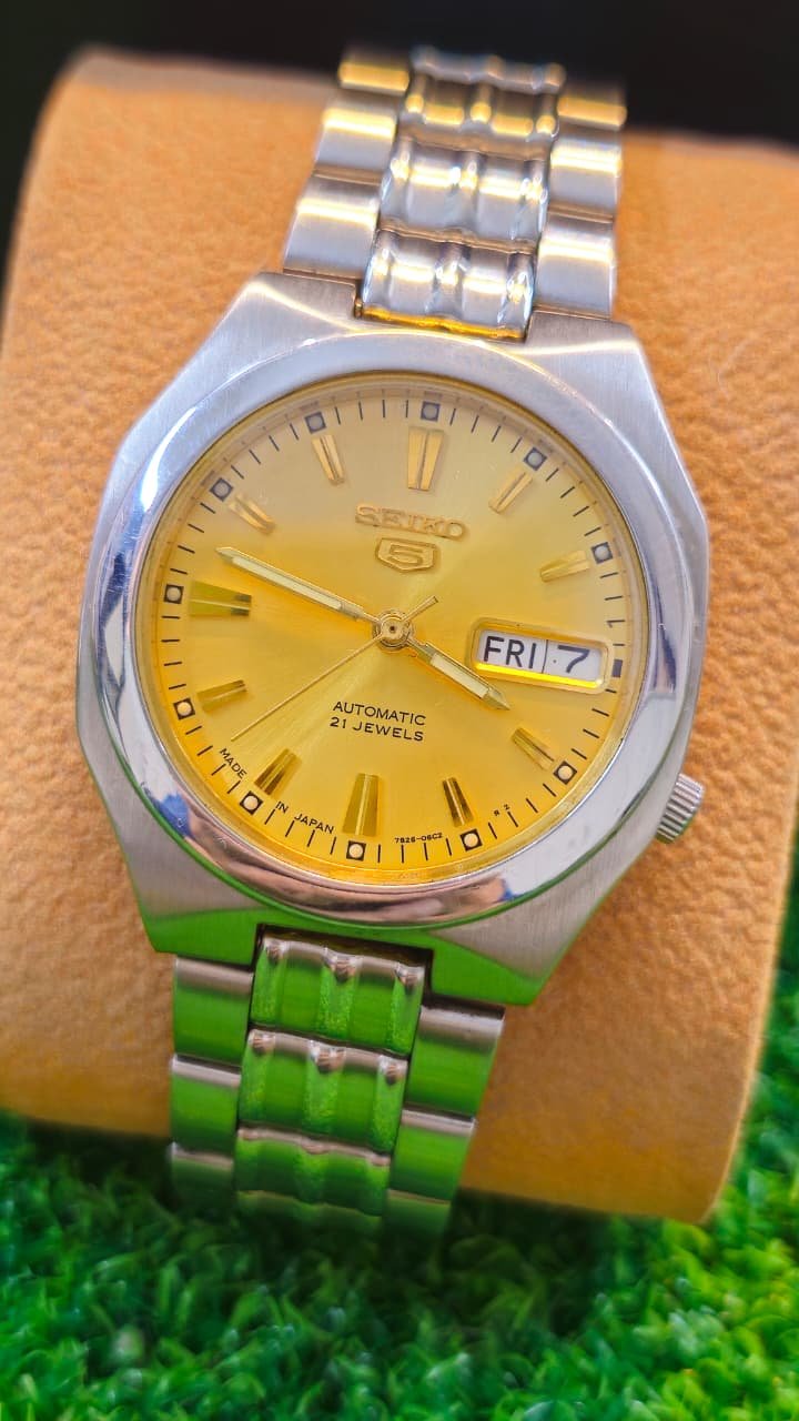 WhatsApp Image 2026-01-14 at 1.13.26 PM Seiko 5 Automatic 7s26 caliber 21-jewels japan made watch for Men's (Used) - Image 1