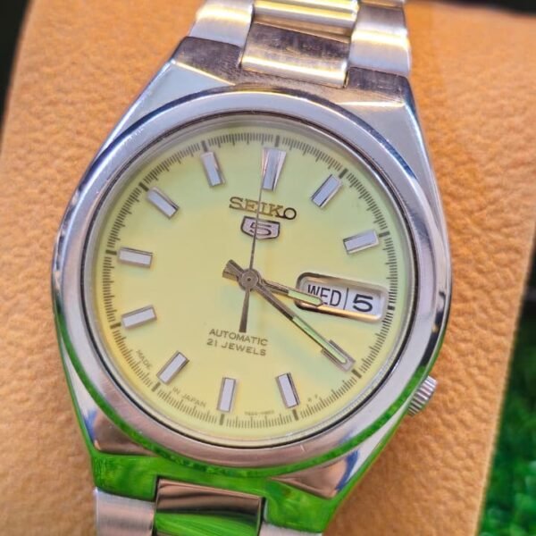 Seiko 5 Automatic 7s26 caliber 21-jewels japan made watch for Men's (Used)