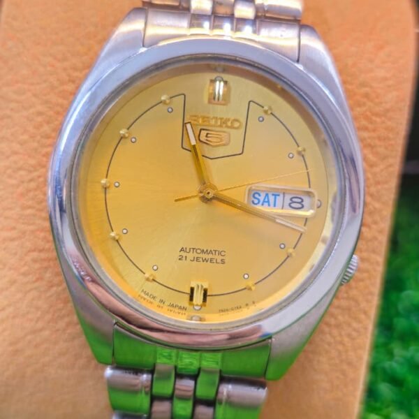 Seiko 5 Automatic 7s26 caliber 21-jewels japan made watch for Men's (Used)