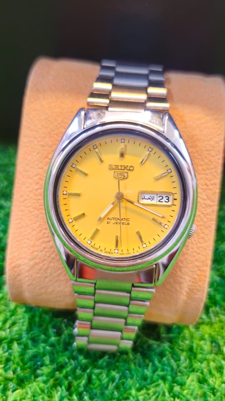 WhatsApp Image 2026-01-14 at 12.49.32 PM Seiko 5 Automatic 7s26 caliber 21-jewels japan made watch for Men's (Used) - Image 1