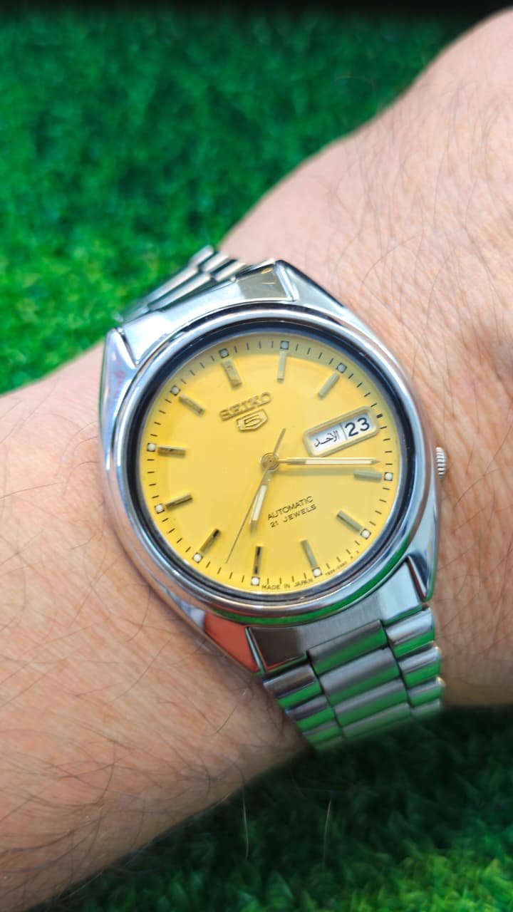 WhatsApp Image 2026-01-14 at 12.49.35 PM (1) Seiko 5 Automatic 7s26 caliber 21-jewels japan made watch for Men's (Used) - Image 2