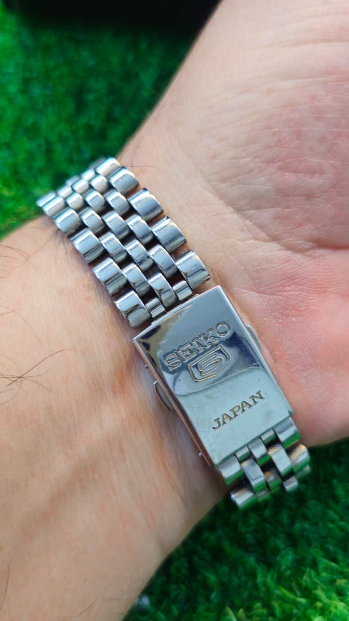 WhatsApp Image 2026-01-14 at 12.50.52 PM (1) Seiko 5 Automatic 7s26 caliber 21-jewels japan made watch for Men's (Used) - Image 3