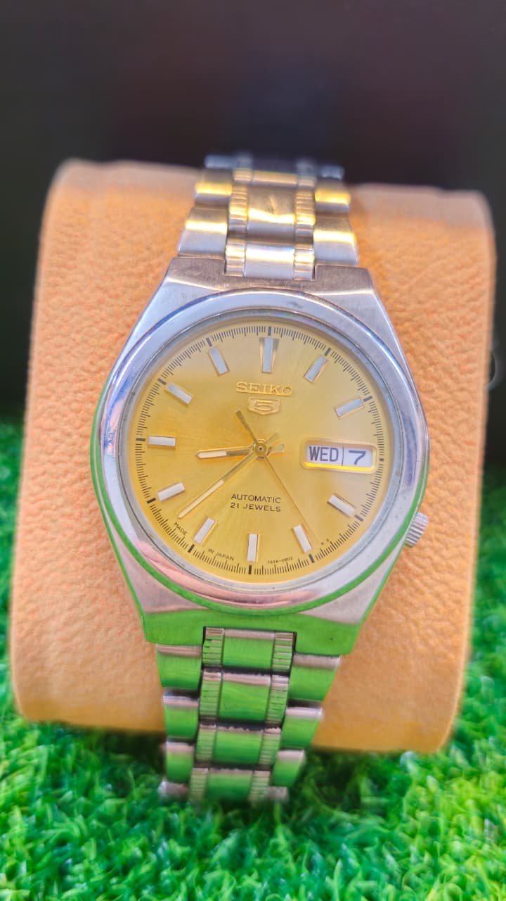 WhatsApp Image 2026-01-14 at 12.51.21 PM Seiko 5 Automatic 7s26 caliber 21-jewels japan made watch for Men's (Used) - Image 1