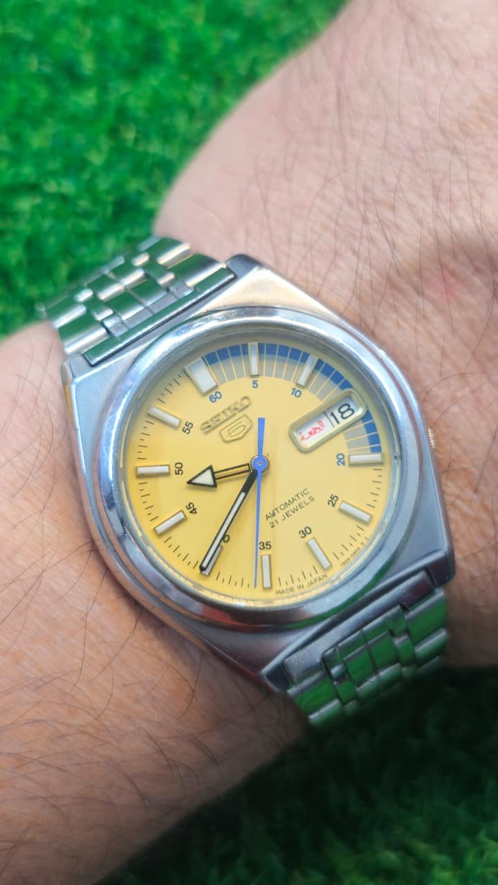 WhatsApp Image 2026-01-14 at 12.52.05 PM (1) Seiko 5 Automatic 7s26 caliber 21-jewels japan made watch for Men's (Used) - Image 2