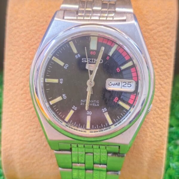 Seiko 5 Automatic 7s26 caliber 21-jewels japan made watch for Men's (Used)
