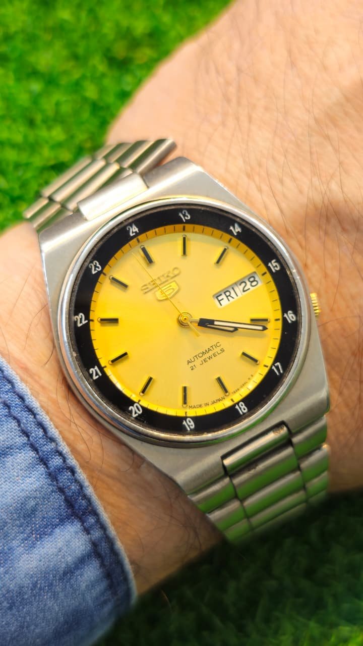 WhatsApp Image 2026-01-14 at 12.56.20 PM Seiko 5 Automatic 7s26 caliber 21-jewels japan made watch for Men's (Used) - Image 2