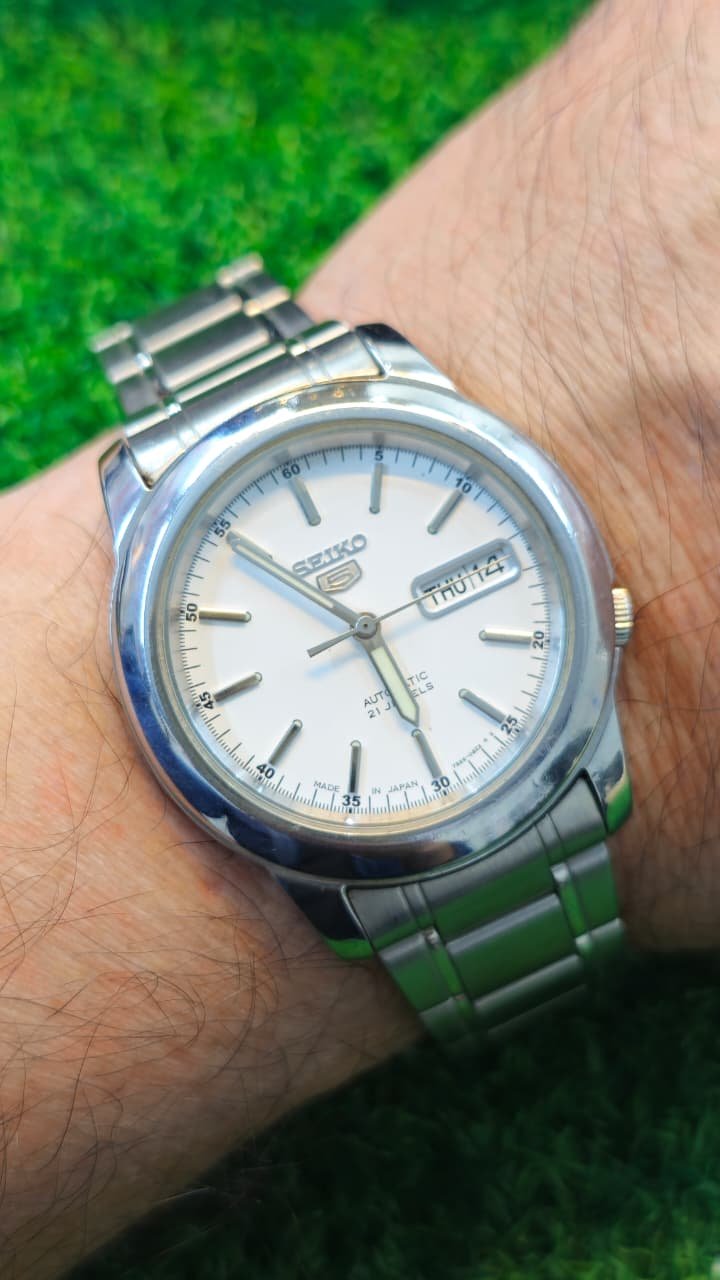 WhatsApp Image 2026-01-14 at 12.59.27 PM Seiko 5 Automatic 7s26 caliber 21-jewels japan made watch for Men's (Used) - Image 2