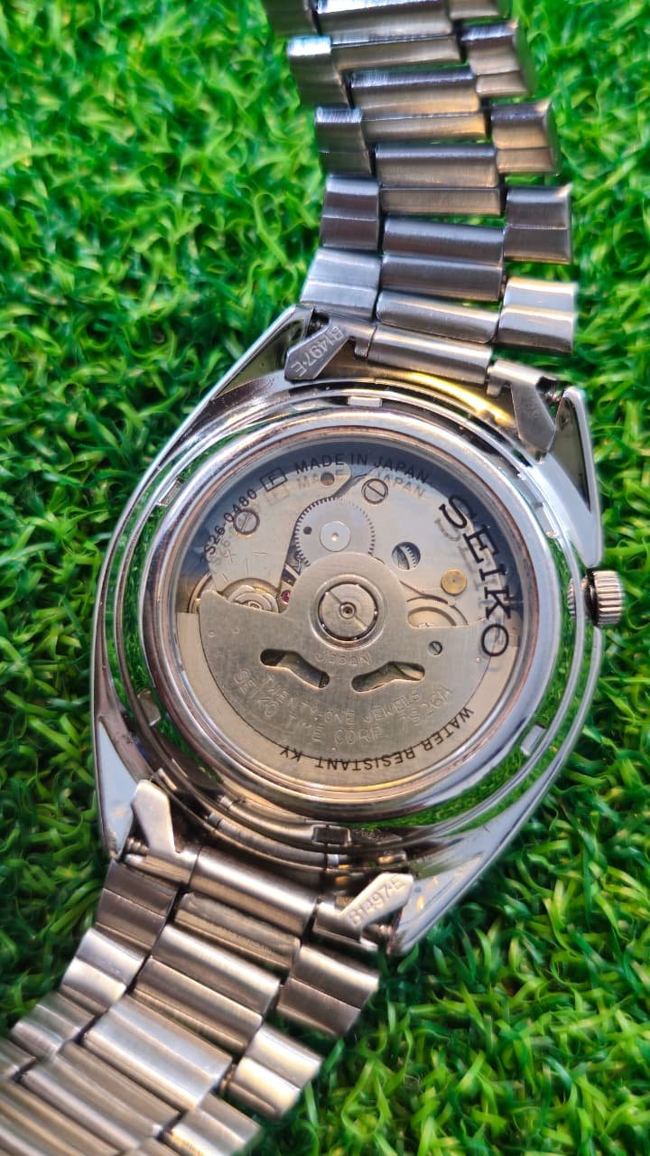 WhatsApp Image 2026-01-14 at 9.47.46 AM (1) Seiko 5 Automatic 7s26 caliber 21-jewels japan made watch for Men’s(Used) - Image 4