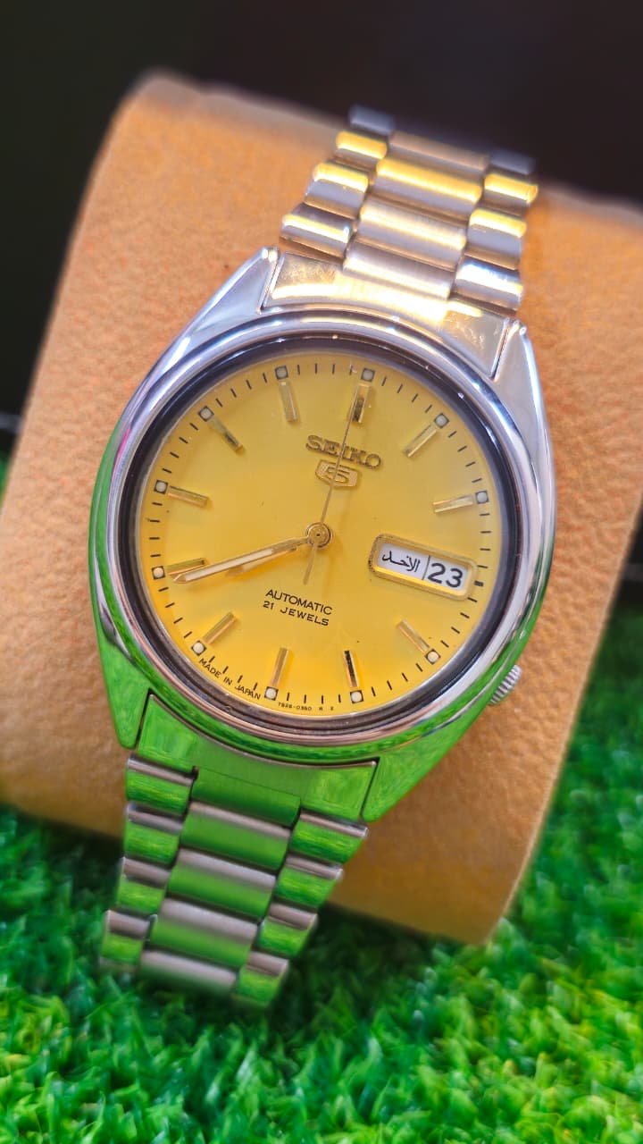 WhatsApp Image 2026-01-14 at 9.47.46 AM Seiko 5 Automatic 7s26 caliber 21-jewels japan made watch for Men’s(Used) - Image 1