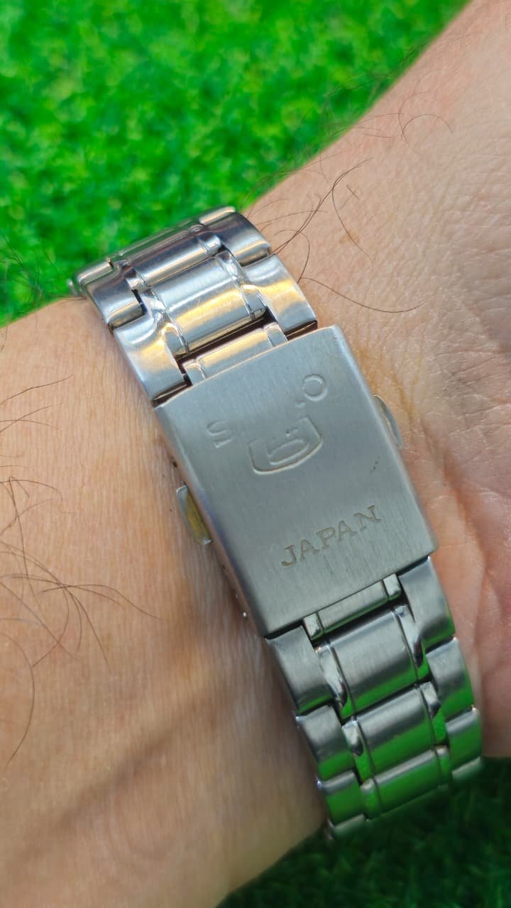 WhatsApp Image 2026-01-16 at 3.51.49 PM Seiko 5 Sports Automatic 7s36 caliber 23-jewels japan made Black 40mm dial watch for Men's (Used) - Image 3