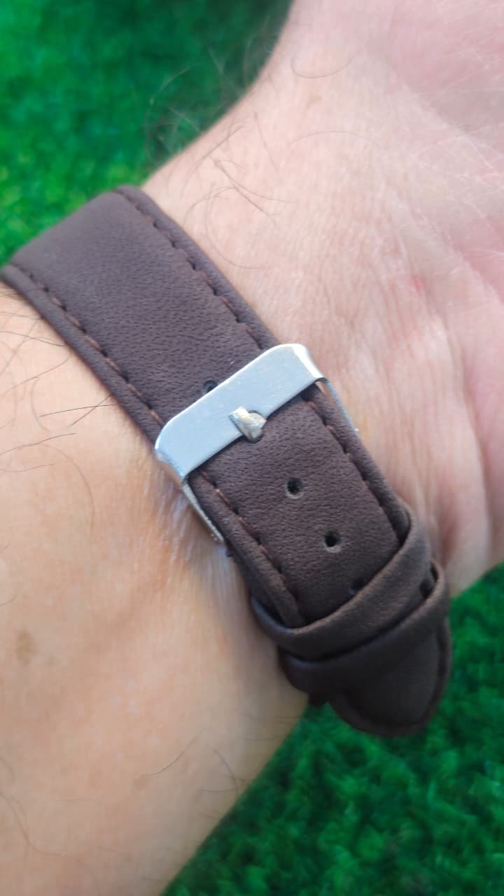 WhatsApp Image 2026-01-16 at 4.13.07 PM Seiko 5 Automatic 7s26 caliber 21-jewels japan made Grey 39mm dial watch for Men's (Used) - Image 3