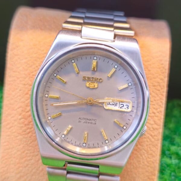 Seiko 5 Automatic 7s26 caliber 21-jewels japan made watch for Men's (Used)
