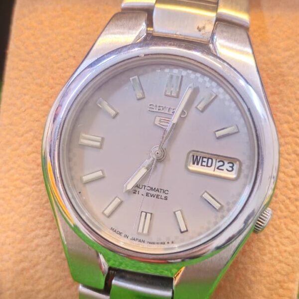 Seiko 5 Automatic 7s26 caliber 21-jewels japan made watch for Men's (Used)