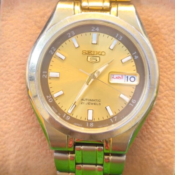 Seiko 5 Automatic 7s26 caliber 21-jewels japan made watch for Men's (Used)
