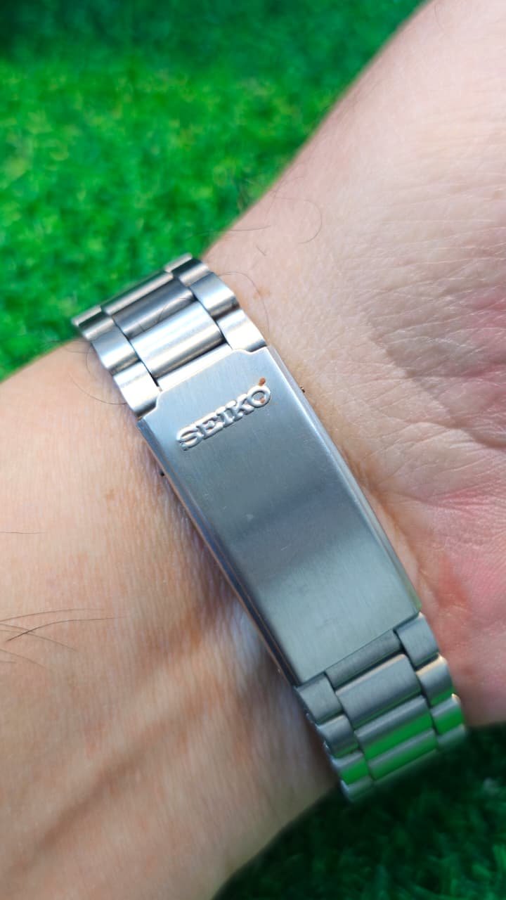 WhatsApp Image 2026-01-16 at 6.38.04 PM (2) 1970s Seiko 5 Automatic 7009 caliber 21-jewels japan made watch for Men's (Used) - Image 3