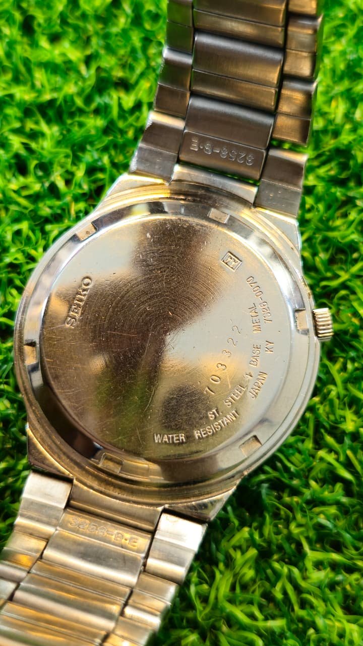 WhatsApp Image 2026-01-16 at 6.44.11 PM (3) 1980s Seiko 5 Automatic 7s26 caliber 21-jewels japan made watch for Men's (Used) - Image 4