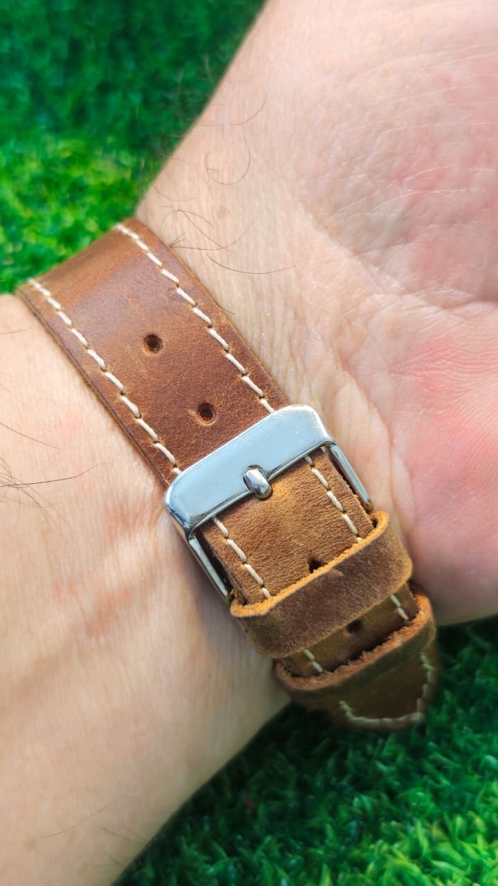 WhatsApp Image 2026-01-19 at 4.29.45 PM Vintage 1960s ROYCE Leadership Handwind 21-Jewels Switzerland 🇨🇭 made Men's watch(Used) - Image 3