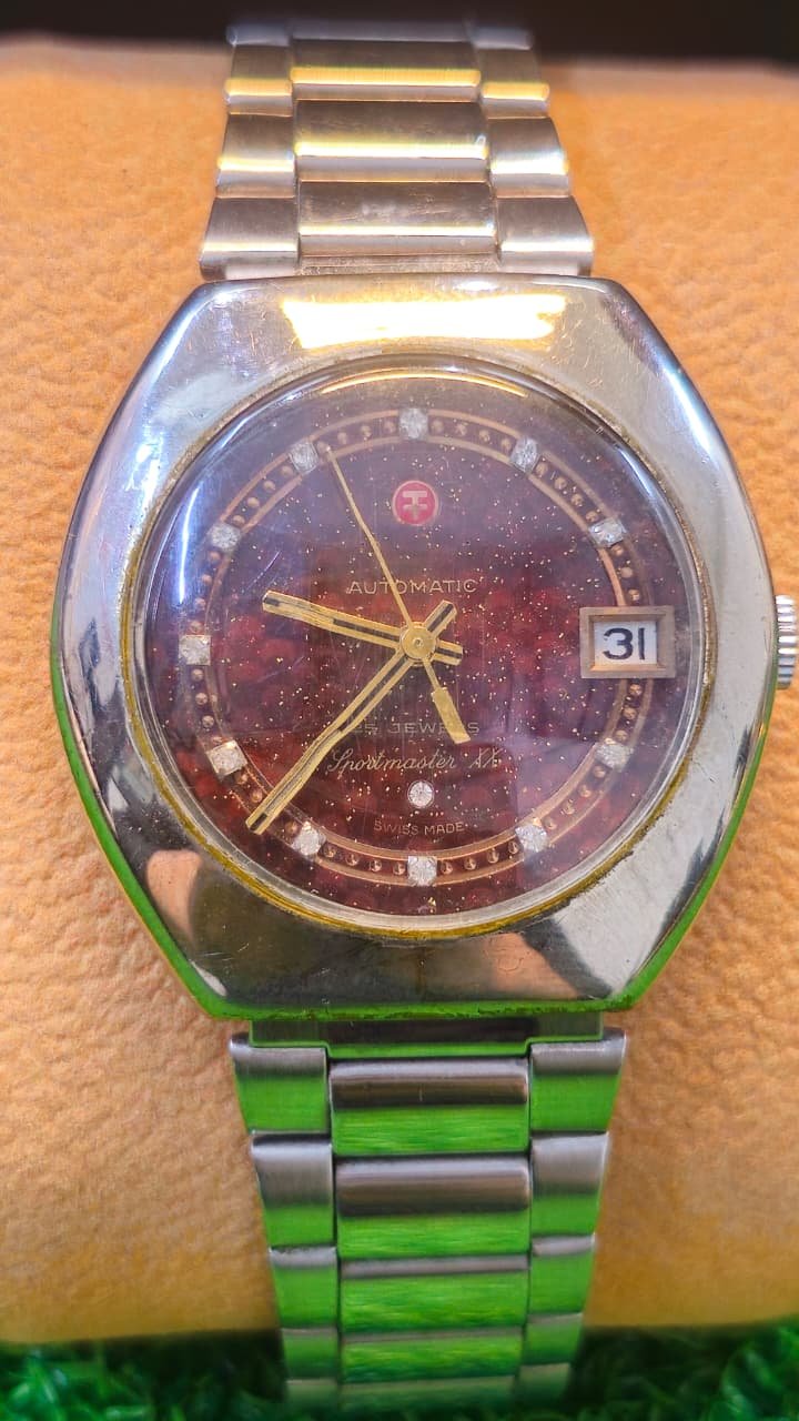 WhatsApp Image 2026-01-19 at 6.04.22 PM Vintage 1970s Felca Sportsmaster XX Automatic 2824 caliber 25-Jewels Switzerland π¨π made Men's watch (Used) - Image 1