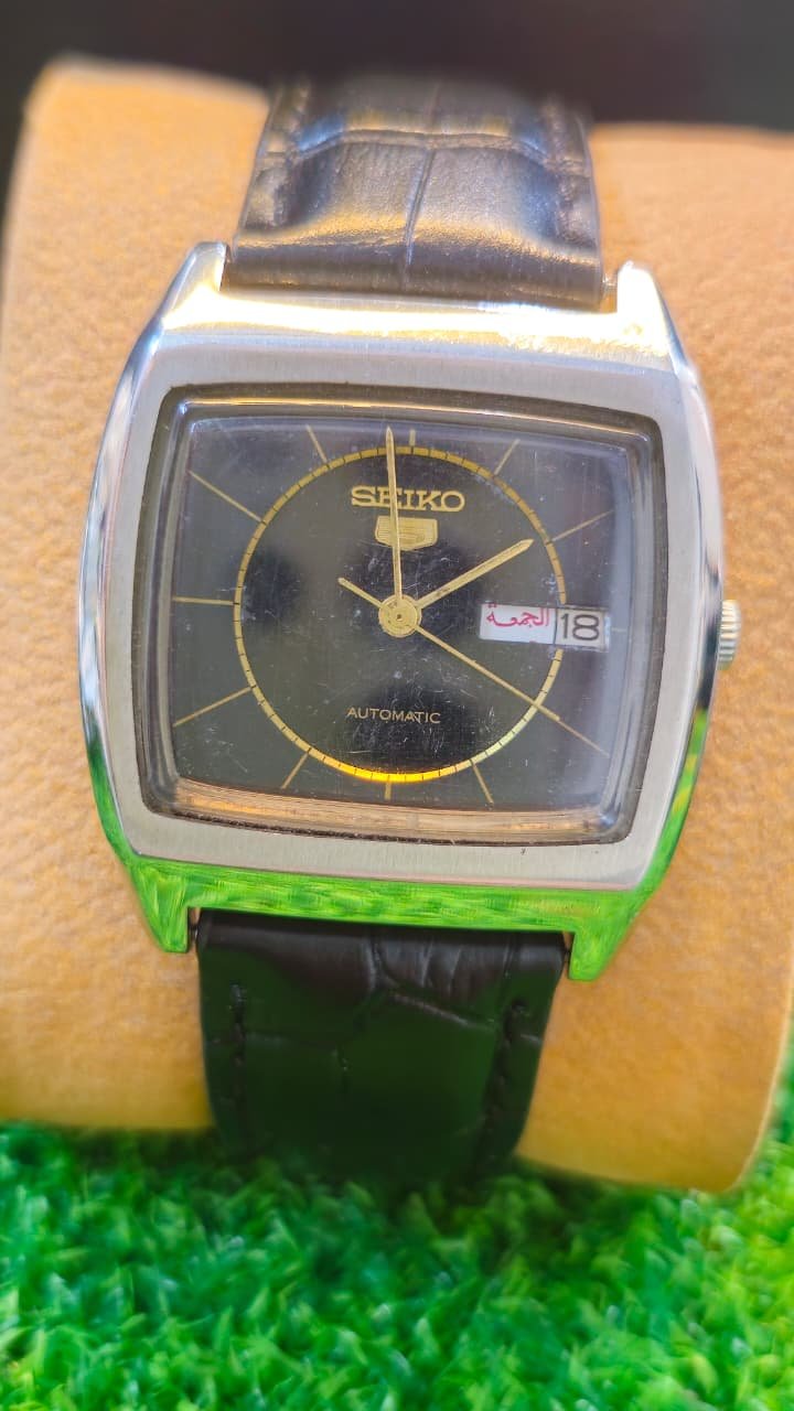 WhatsApp Image 2026-01-20 at 11.26.48 AM 1960s Seiko 5 Automatic 6319 caliber 21-jewels japan made watch for Men's (Used) - Image 1