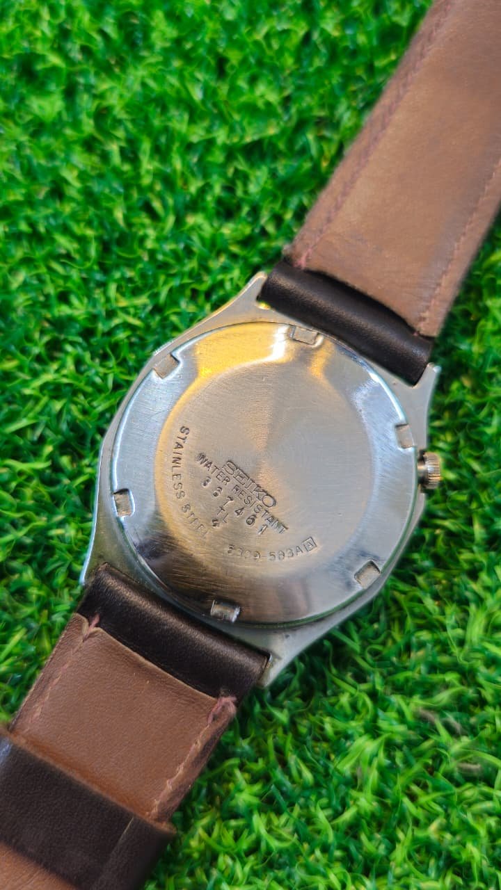 WhatsApp Image 2026-01-20 at 11.49.06 AM (1) 1960s Seiko 5 Automatic 6309 caliber 21-jewels JDM japan made watch for Men's (Used) - Image 4