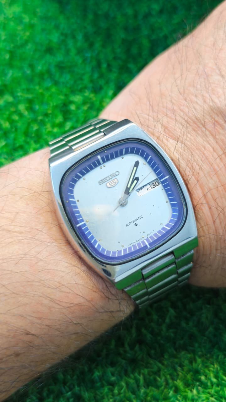 WhatsApp Image 2026-01-20 at 11.55.37 AM 1960s Seiko 5 Automatic 6309 caliber 21-jewels japan made watch for Men's (Used) - Image 2