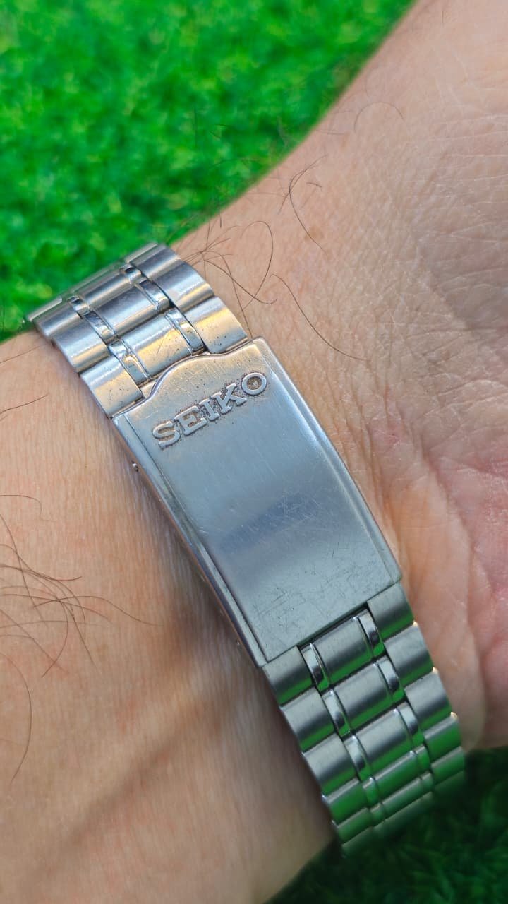 WhatsApp Image 2026-01-20 at 12.10.31 PM Vintage 1960s Seiko 5 Automatic 6309 caliber 21-jewels japan made watch for Men's (Used) - Image 3