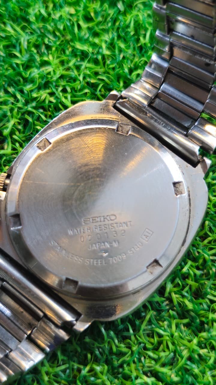 WhatsApp Image 2026-01-20 at 3.07.49 PM (1) 1970s Seiko 5 Automatic 7009 caliber 21-jewels japan made watch for Men's (Used) - Image 4