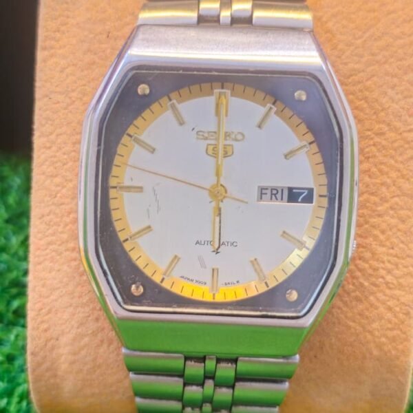 1970s Seiko 5 Automatic 7009 caliber 21-jewels  japan made watch for Men's (Used)