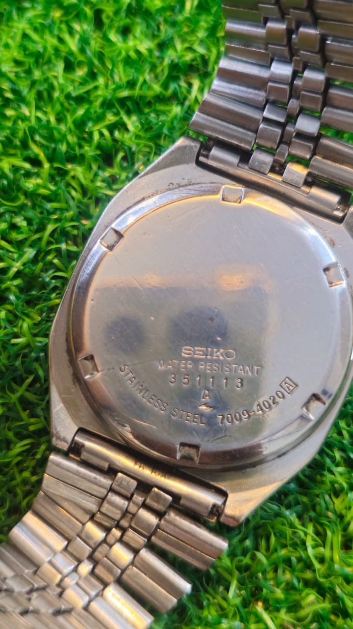 WhatsApp Image 2026-01-20 at 3.24.45 PM 1970s Seiko 5 Automatic 7009 caliber 21-jewels japan made watch for Men's (Used) - Image 4