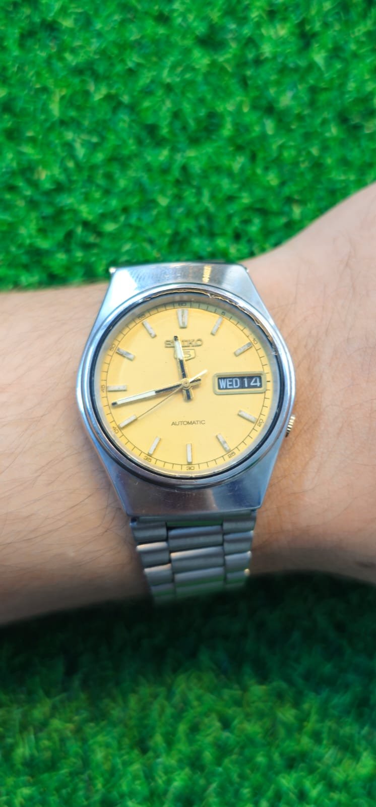 WhatsApp Image 2026-01-20 at 5.05.56 PM 1970s Seiko 5 Automatic 7009 caliber 21-jewels japan made watch for Men's (Used) - Image 2