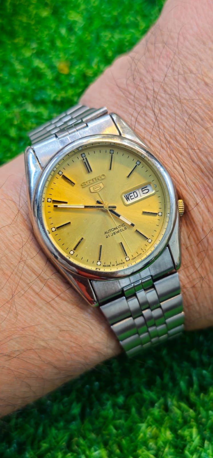 WhatsApp Image 2026-01-20 at 5.10.07 PM (2) Seiko 5 Automatic 7s26 caliber 21-jewels japan made watch for Men's (Used) - Image 2