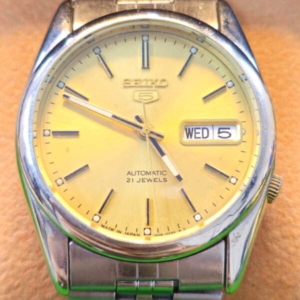 Seiko 5 Automatic 7s26 caliber 21-jewels  japan made watch for Men's (Used)